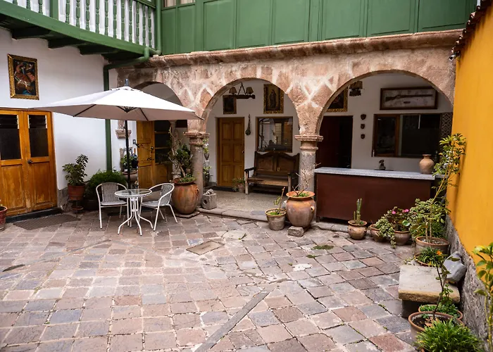 Andean Palace Boutique