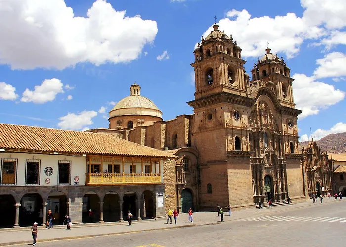 Yabar Plaza I